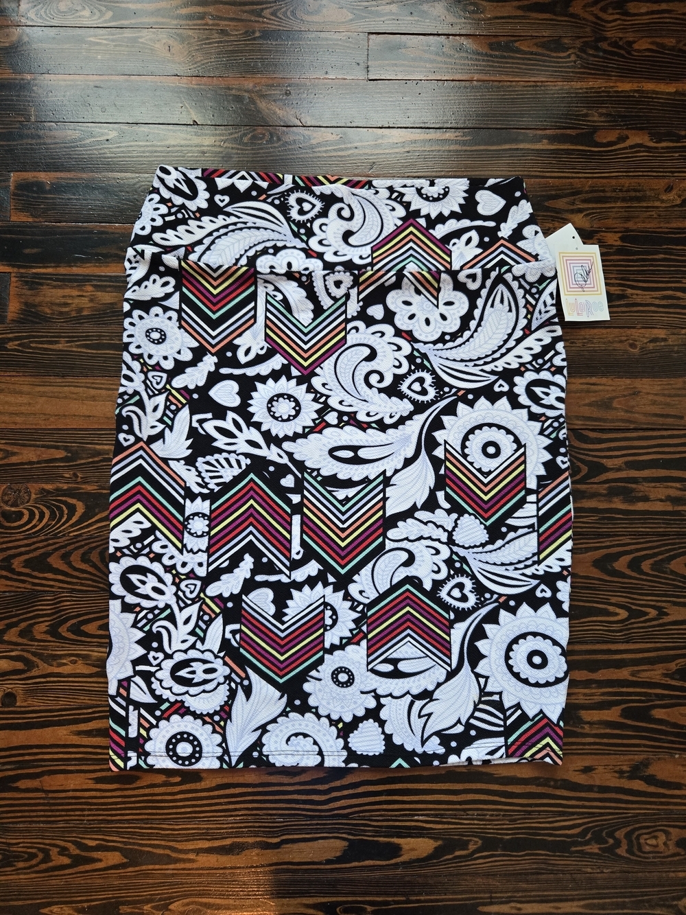 (3/$25) NWT LuLaRoe Cassie Pencil Skirt Colorful Paisley Chevron Pattern Stretch